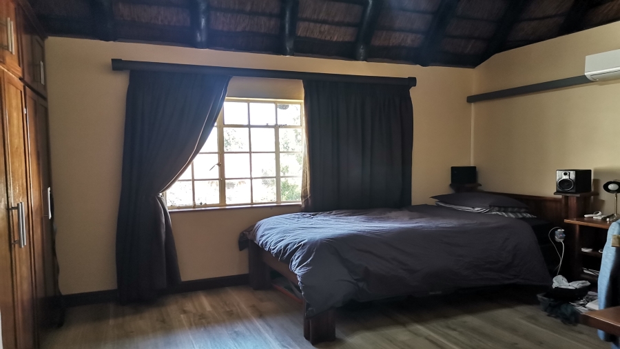 4 Bedroom Property for Sale in Van Der Hoff Park North West